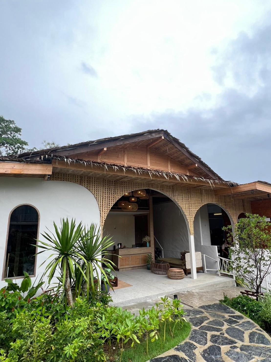 Le La Lake Resort And Spa Kaeng Kachan Zimmer foto