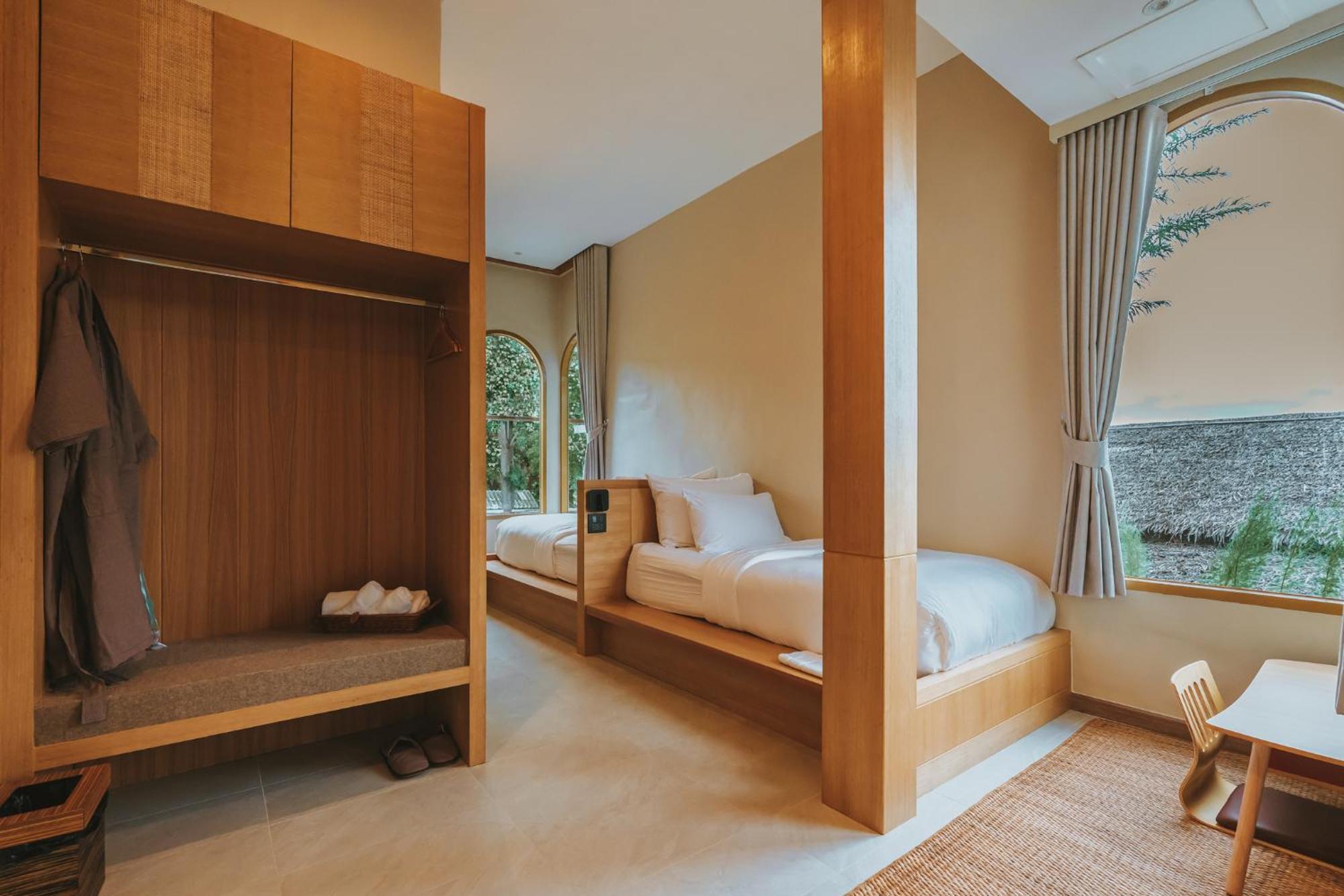 Le La Lake Resort And Spa Kaeng Kachan Zimmer foto