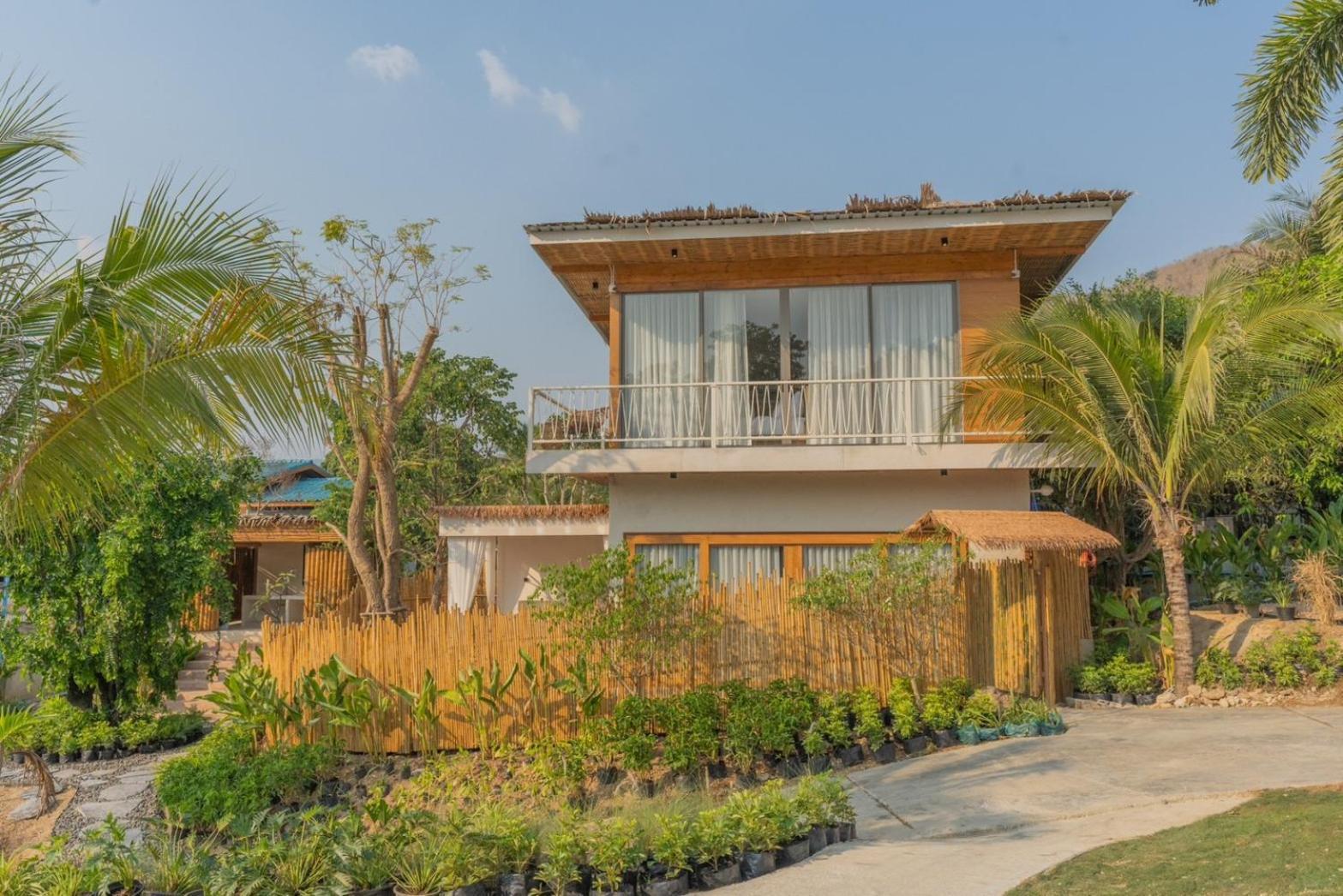 Le La Lake Resort And Spa Kaeng Kachan Exterior foto